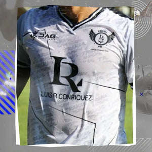 JAG X Luis R. Conriquez Conquistan la Cancha